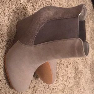 New Grey & Silver Booties